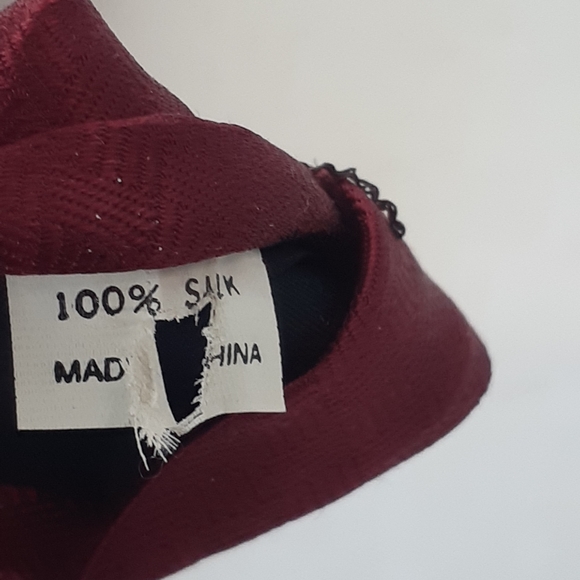 Vintage University of Philadelphia Custom Silk Embroidered Mens Necktie - Picture 2 of 7